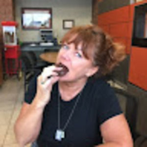 Meet your Posher, Anna